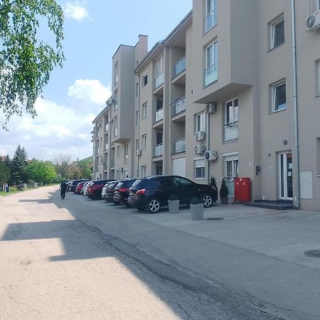 Studio La Casa Соко Баня Екстериор снимка